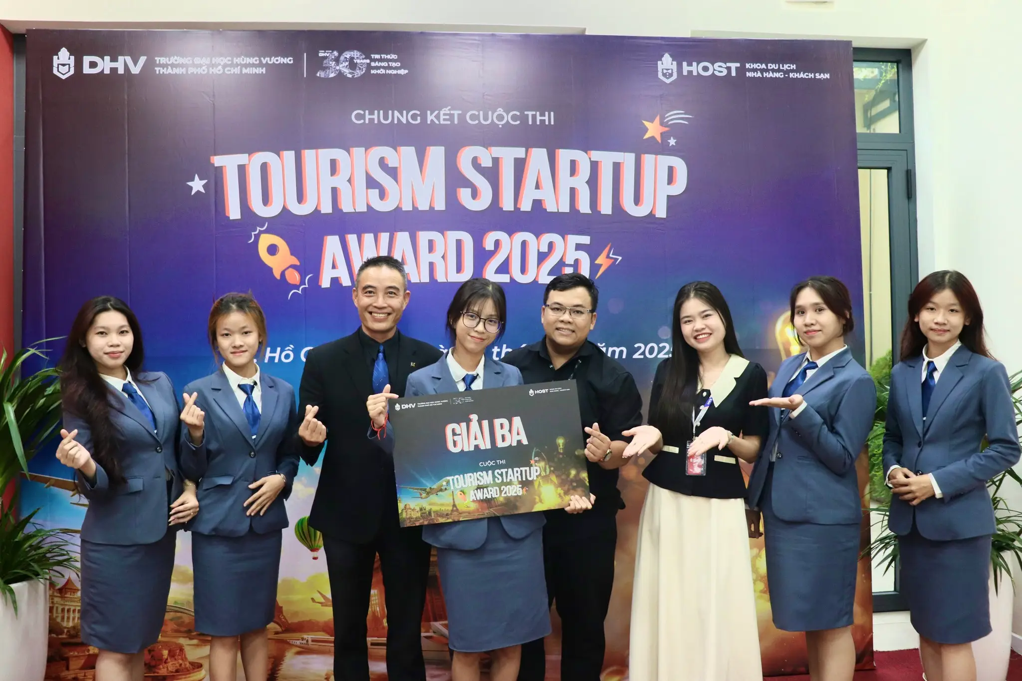 DHV - Trường Đại Học Hùng Vương TPHCM