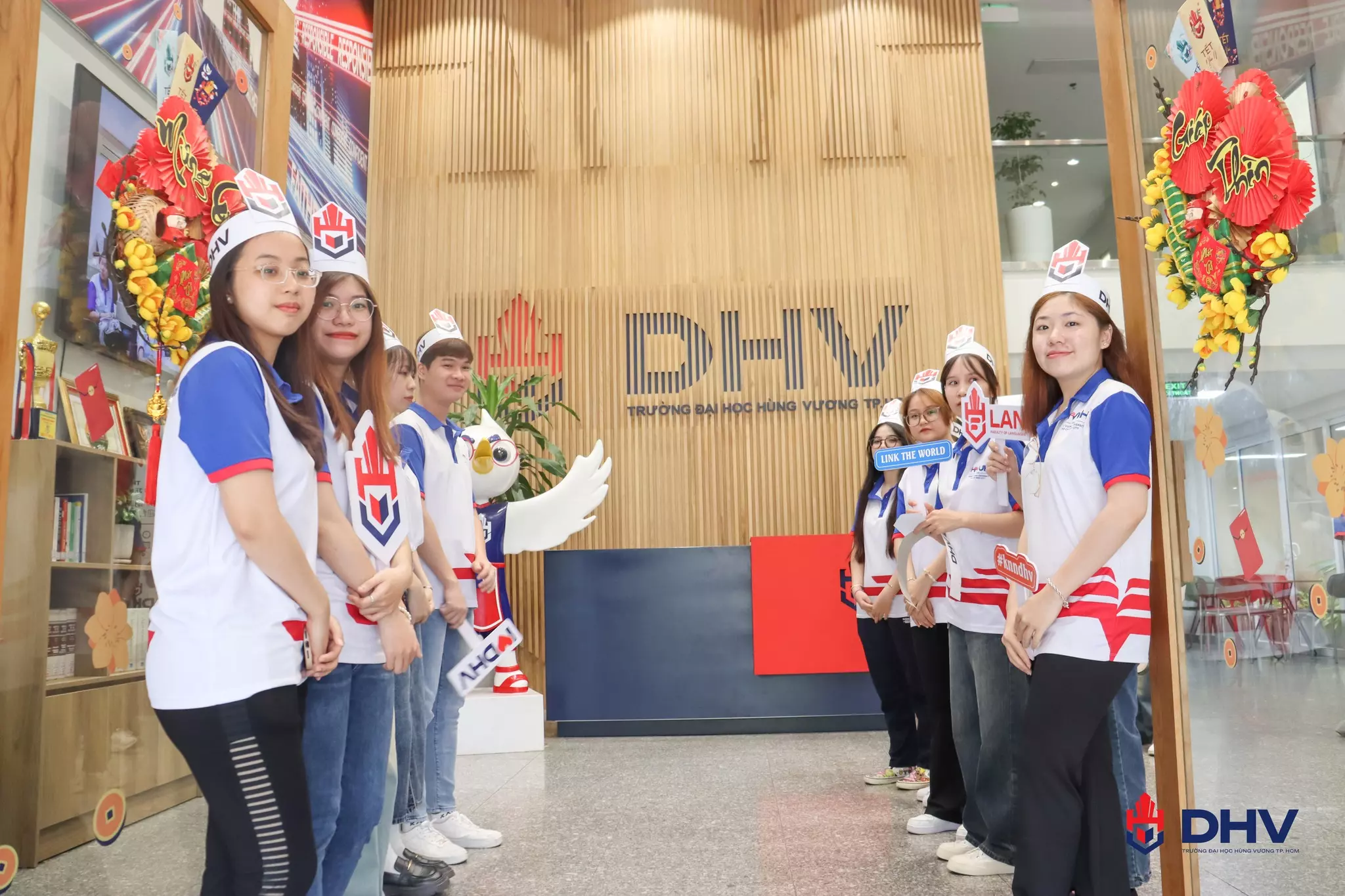 DHV - Trường Đại Học Hùng Vương TPHCM