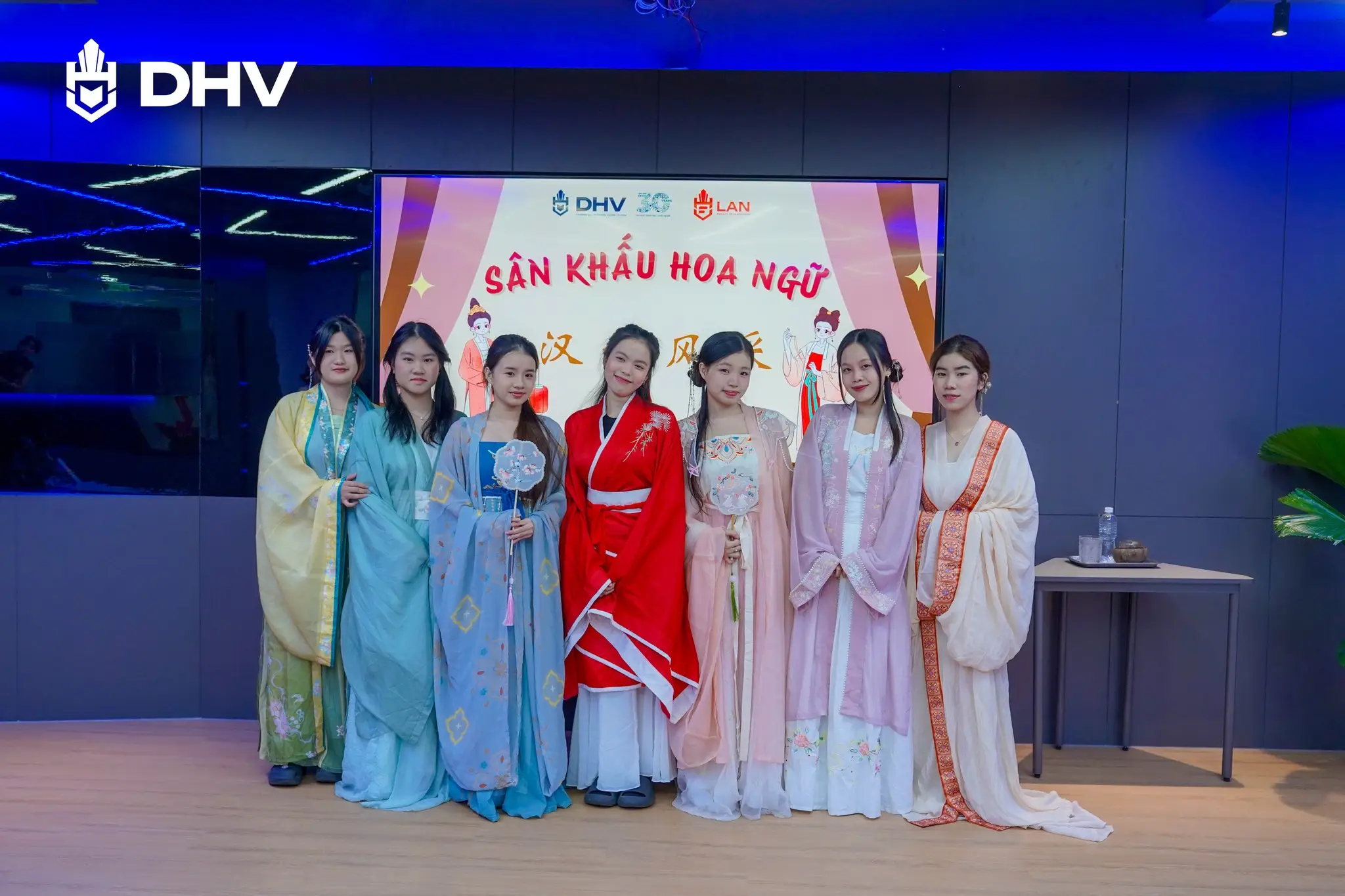 DHV - Trường Đại Học Hùng Vương TPHCM