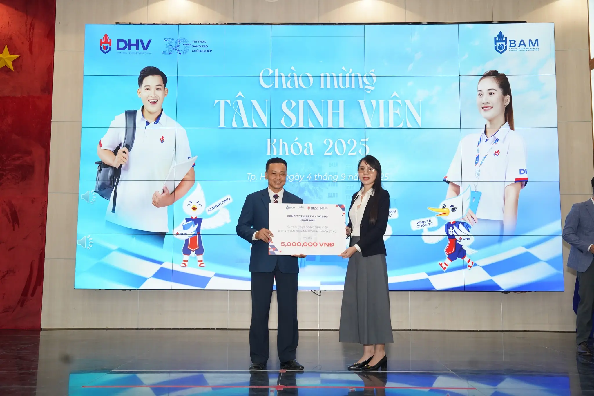 DHV - Trường Đại Học Hùng Vương TPHCM