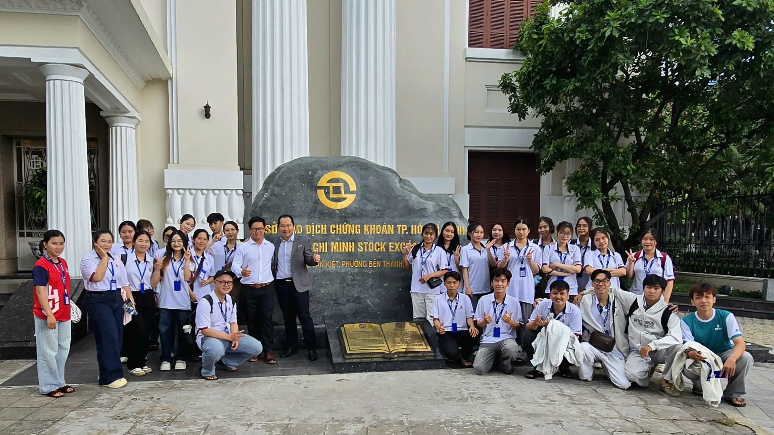DHV - Trường Đại Học Hùng Vương TPHCM