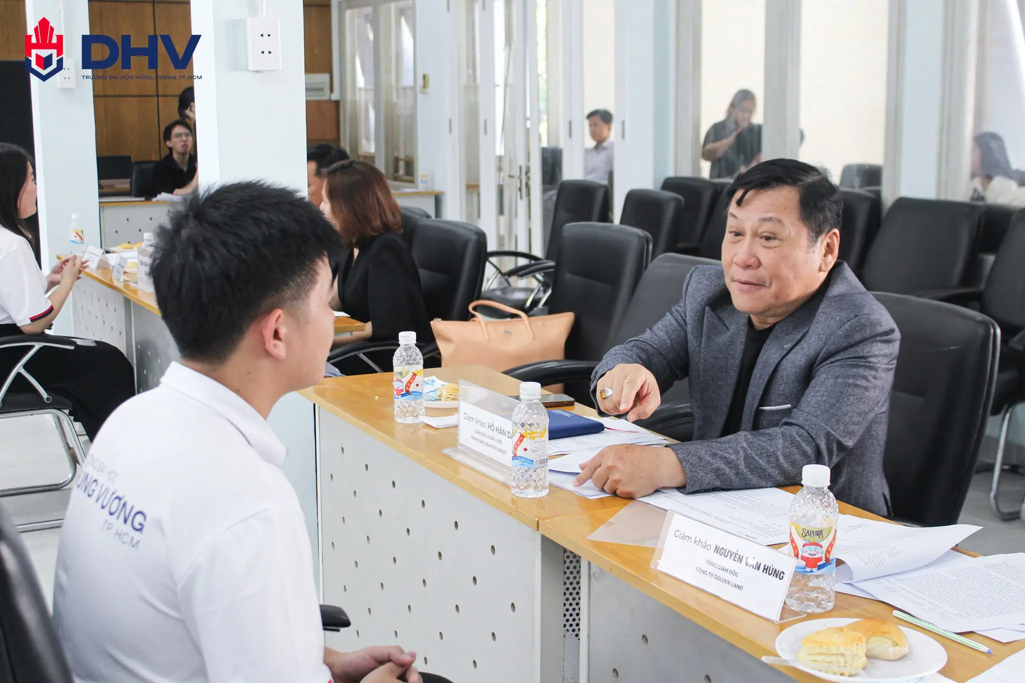 DHV - Trường Đại Học Hùng Vương TPHCM