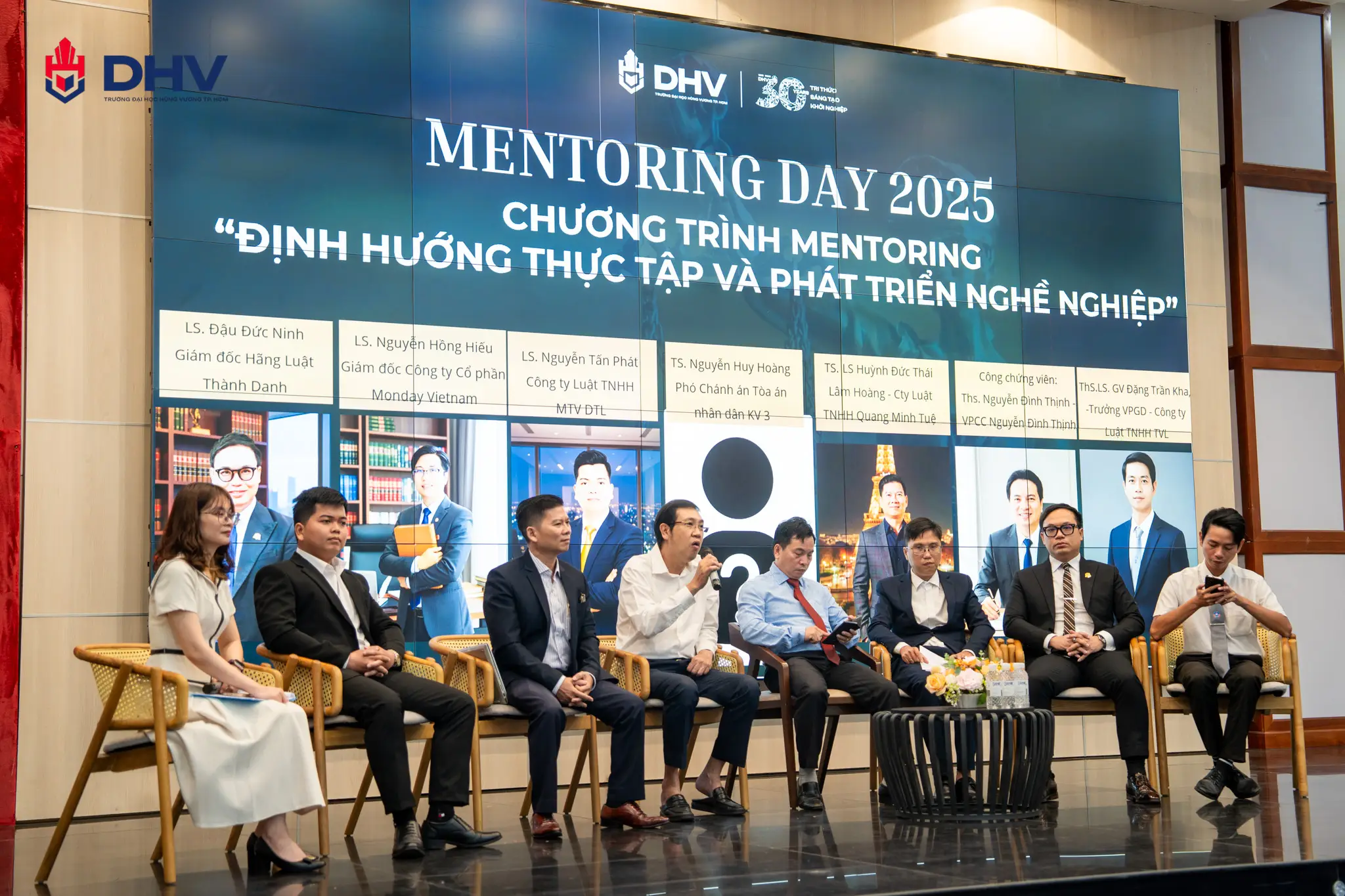 DHV - Trường Đại Học Hùng Vương TPHCM