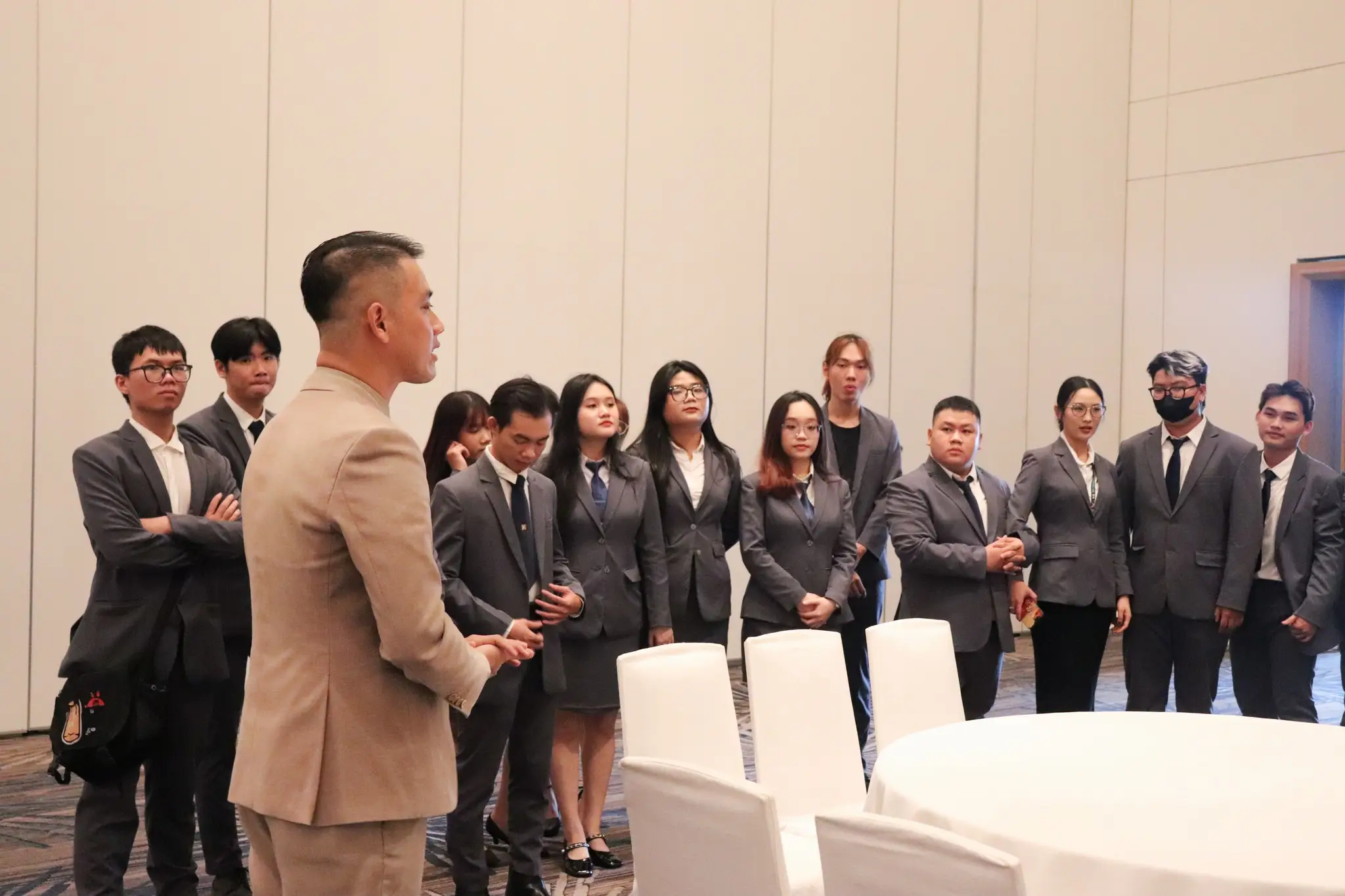 DHV - Trường Đại Học Hùng Vương TPHCM