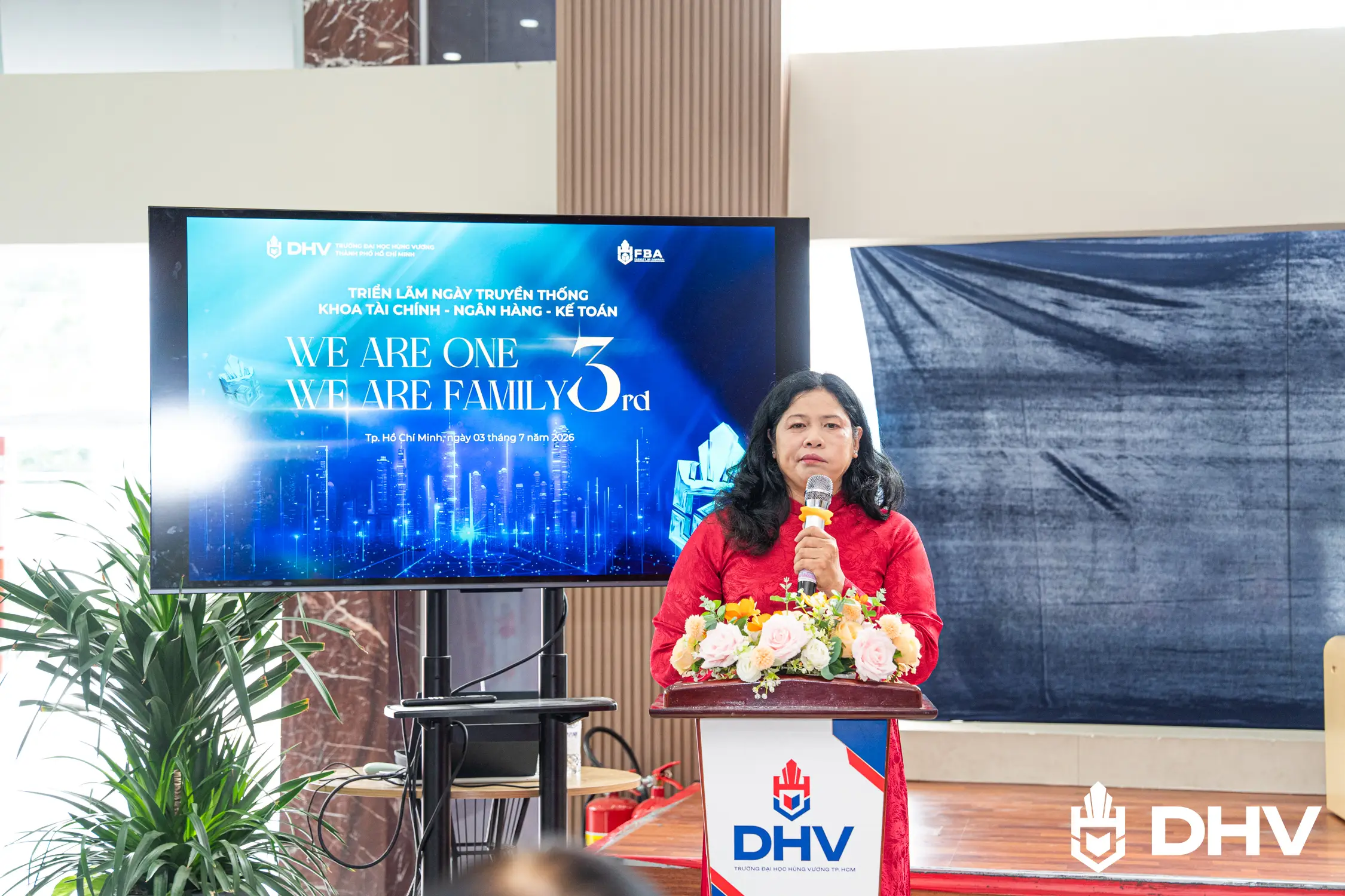 DHV - Trường Đại Học Hùng Vương TPHCM