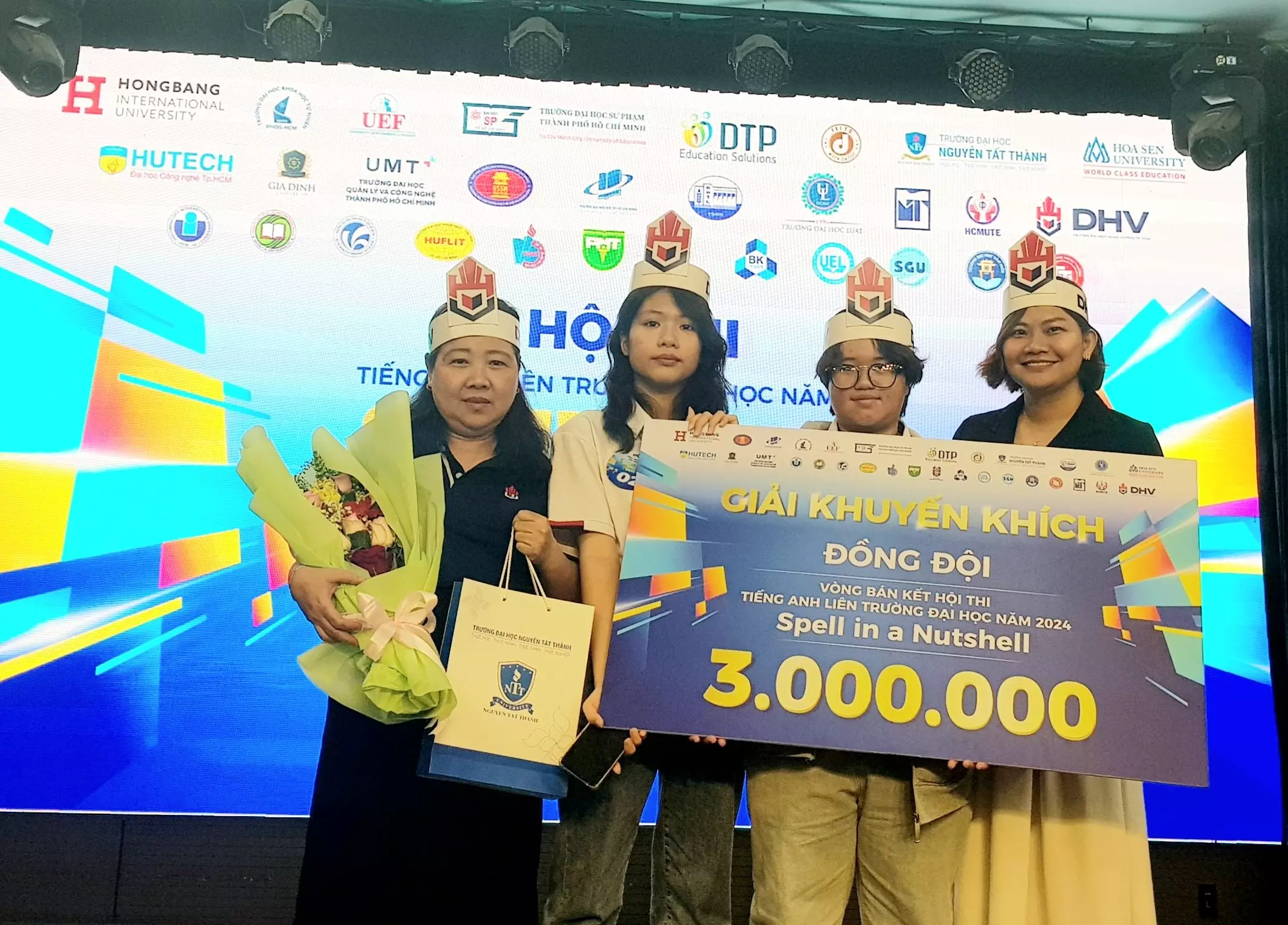 DHV - Trường Đại Học Hùng Vương TPHCM