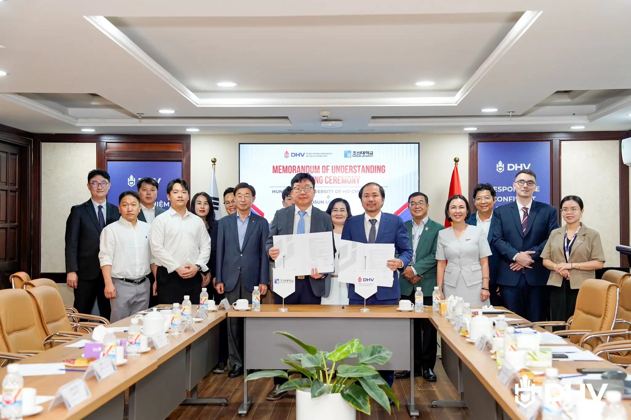 DHV - Trường Đại Học Hùng Vương TPHCM