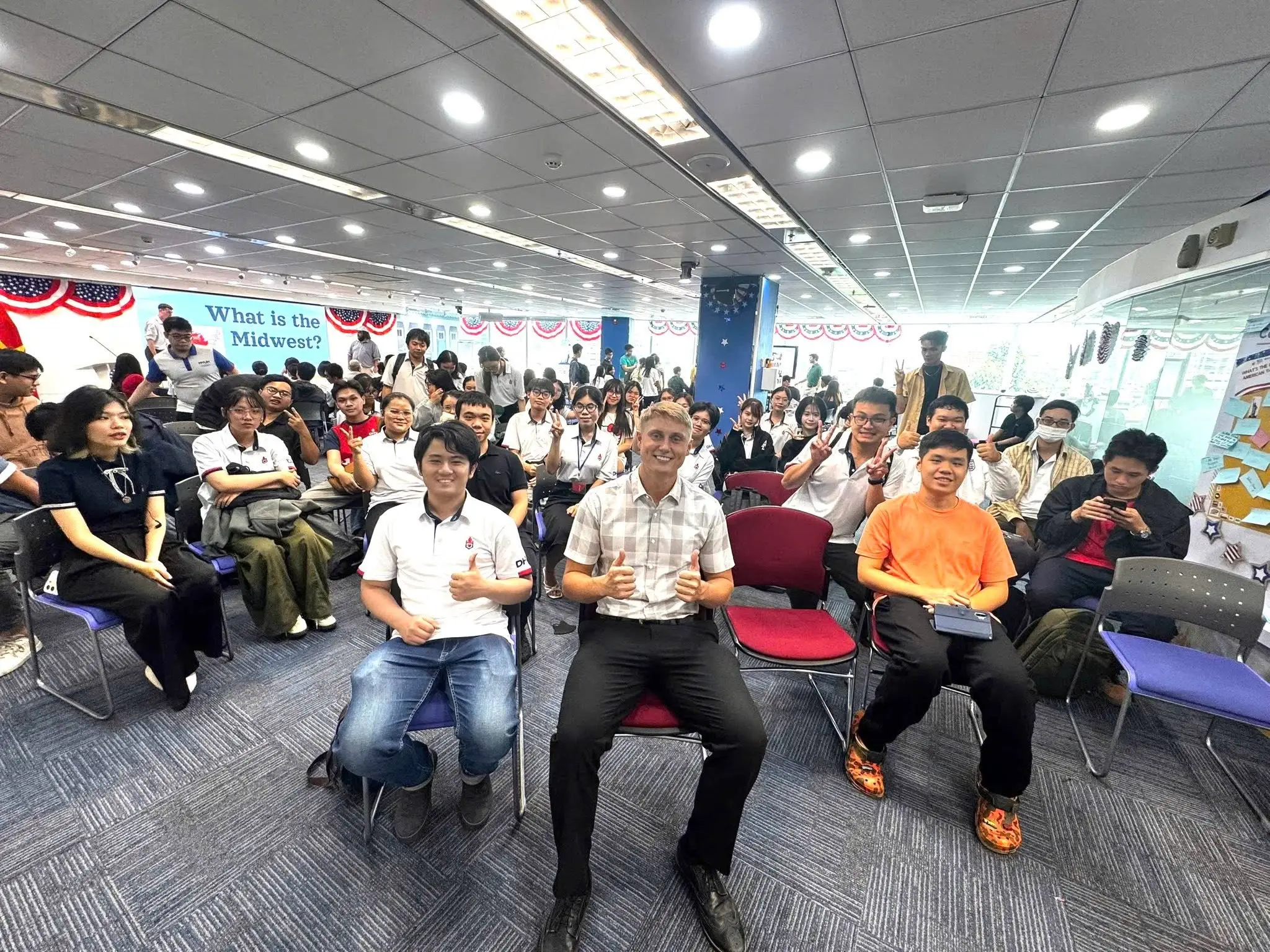 DHV - Trường Đại Học Hùng Vương TPHCM