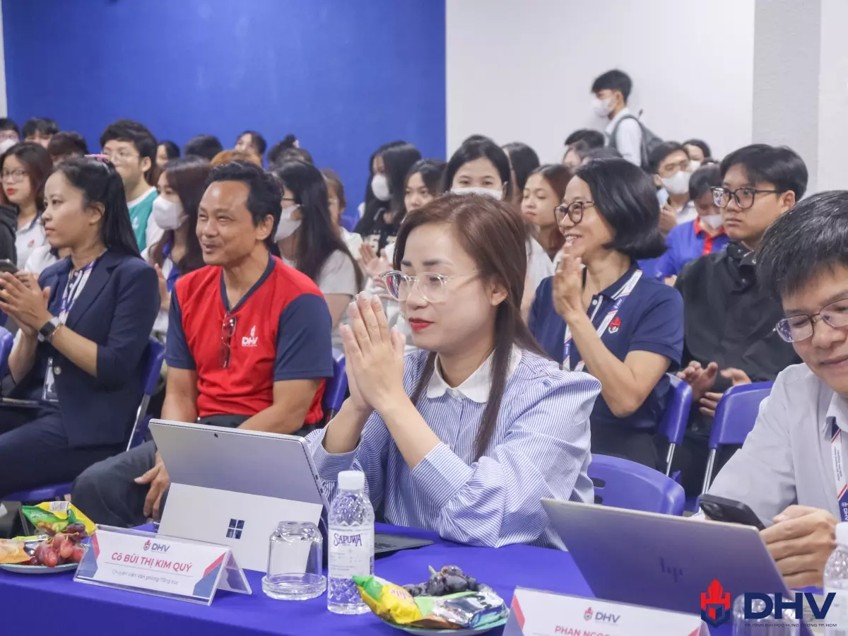 DHV - Trường Đại Học Hùng Vương TPHCM