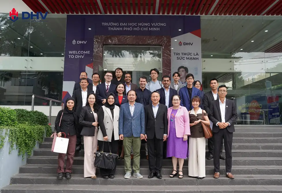 DHV - Trường Đại Học Hùng Vương TPHCM