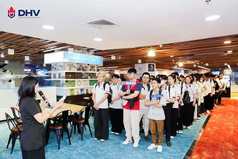 DHV - Trường Đại Học Hùng Vương TPHCM