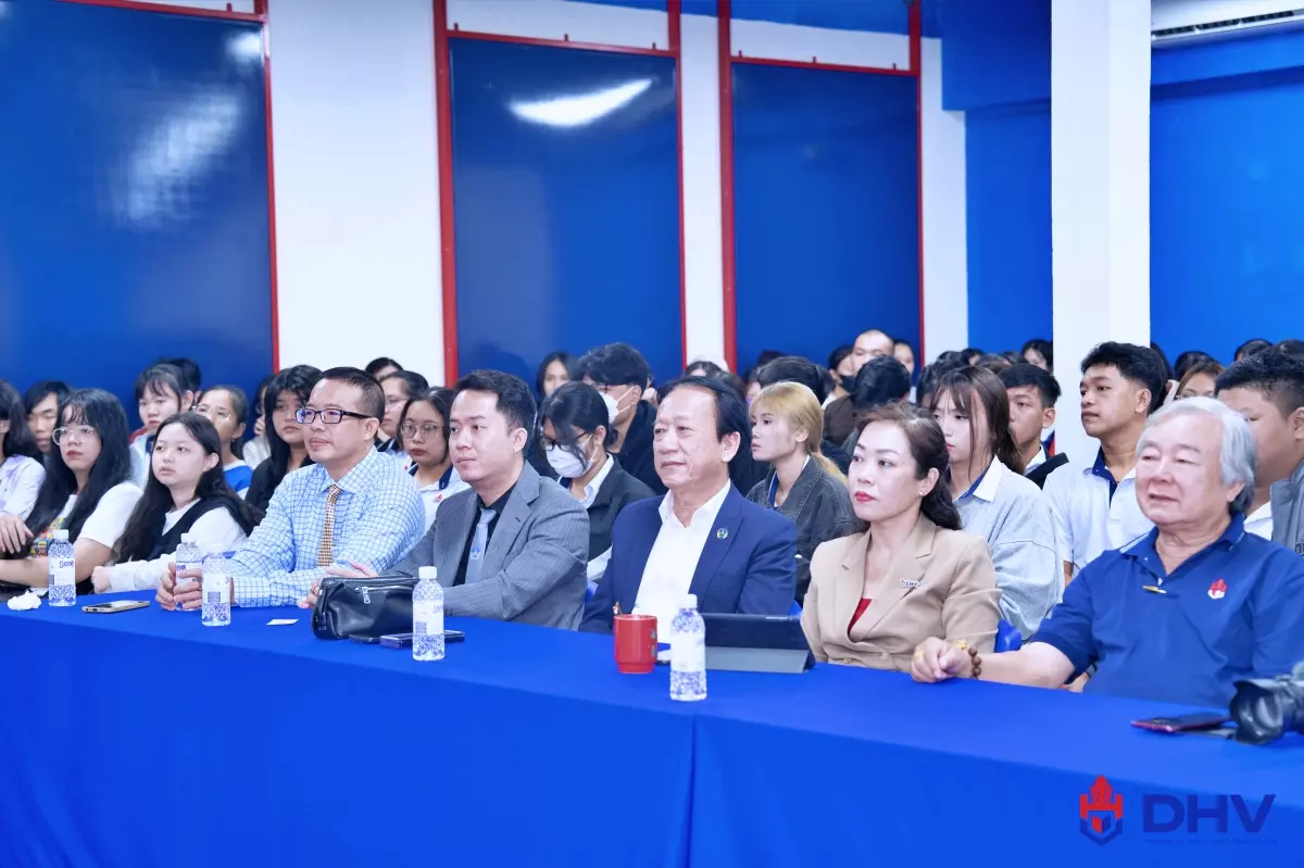 DHV - Trường Đại Học Hùng Vương TPHCM