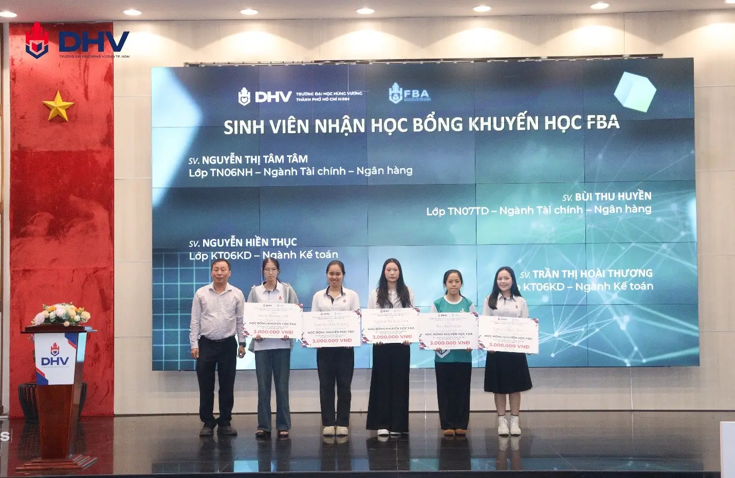 DHV - Trường Đại Học Hùng Vương TPHCM