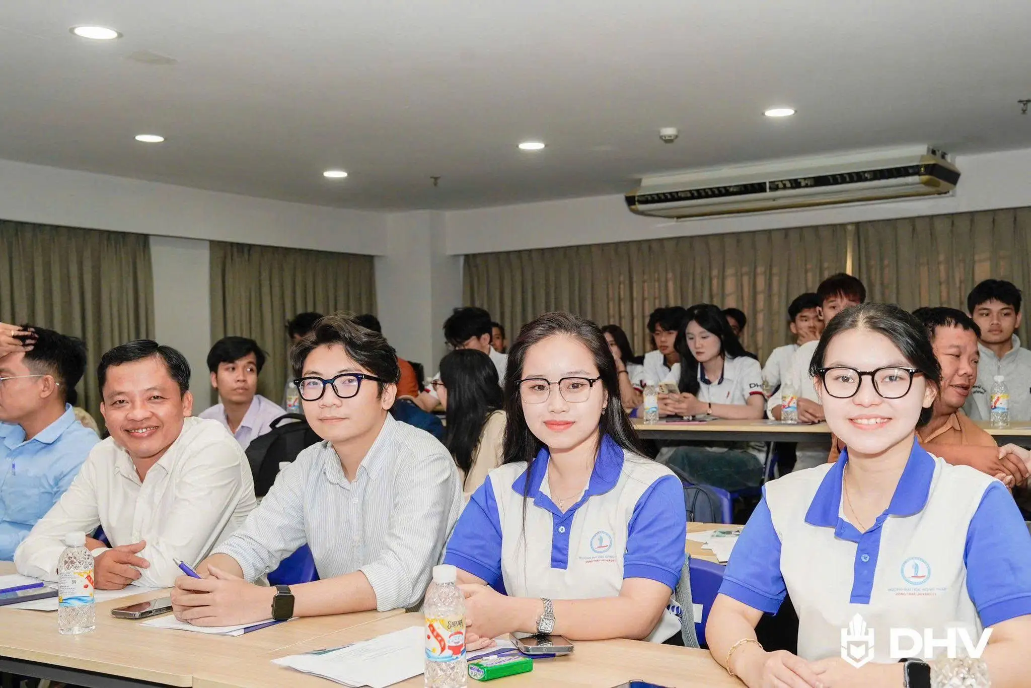 DHV - Trường Đại Học Hùng Vương TPHCM