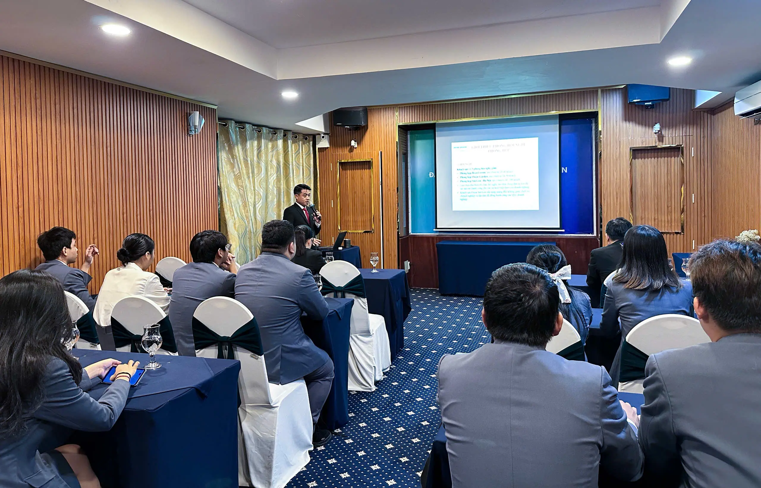 DHV - Trường Đại Học Hùng Vương TPHCM