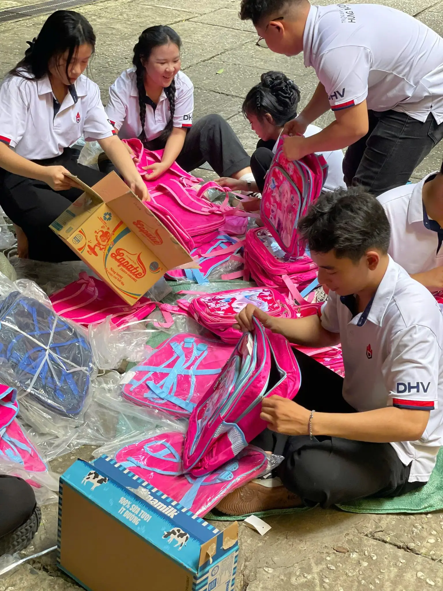DHV - Trường Đại Học Hùng Vương TPHCM