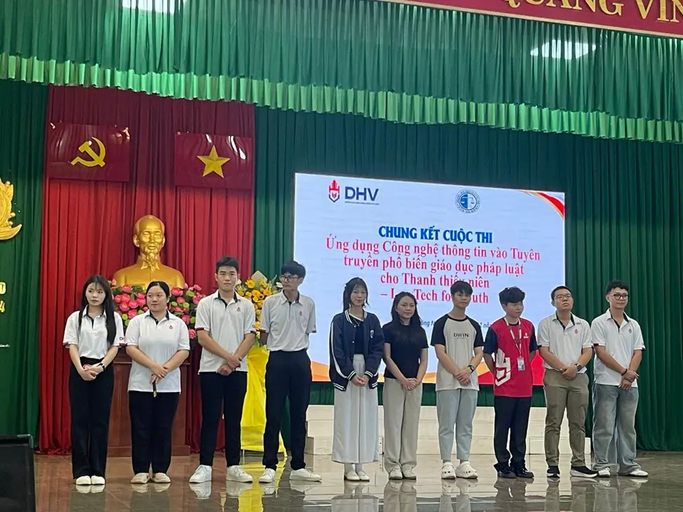 DHV - Trường Đại Học Hùng Vương TPHCM