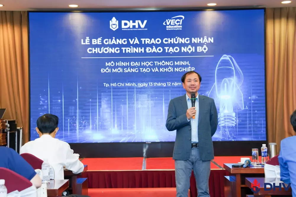 Ts Trần Việt Anh chia sẻ về Mô hình đại học khởi nghiệp