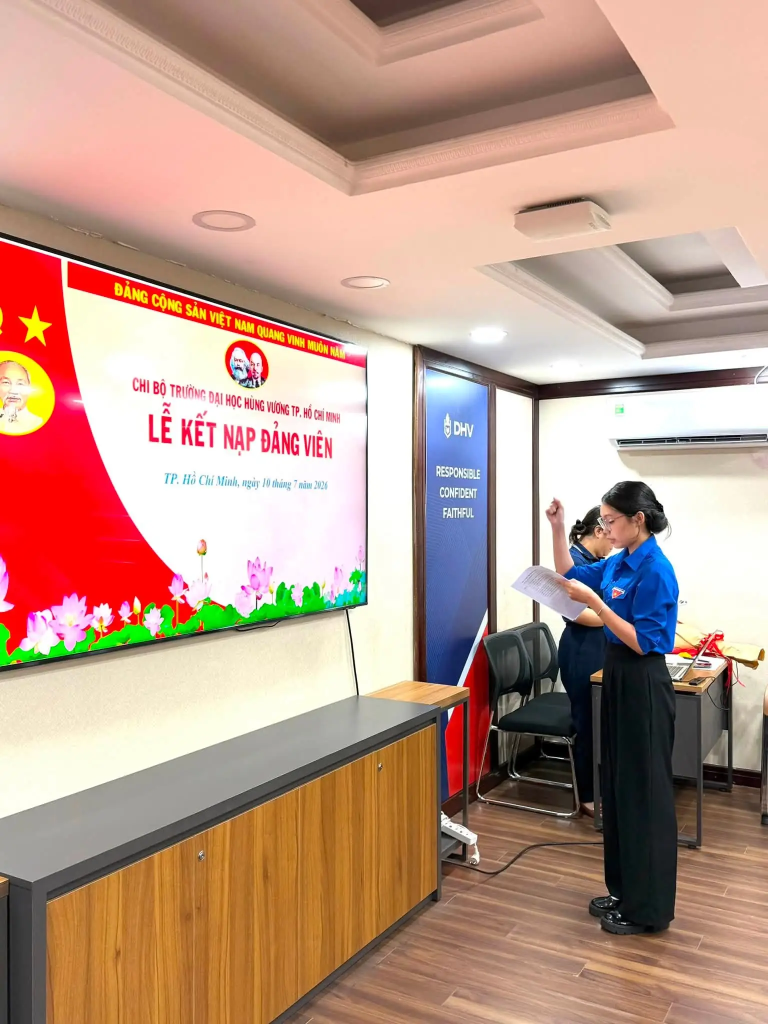 DHV - Trường Đại Học Hùng Vương TPHCM