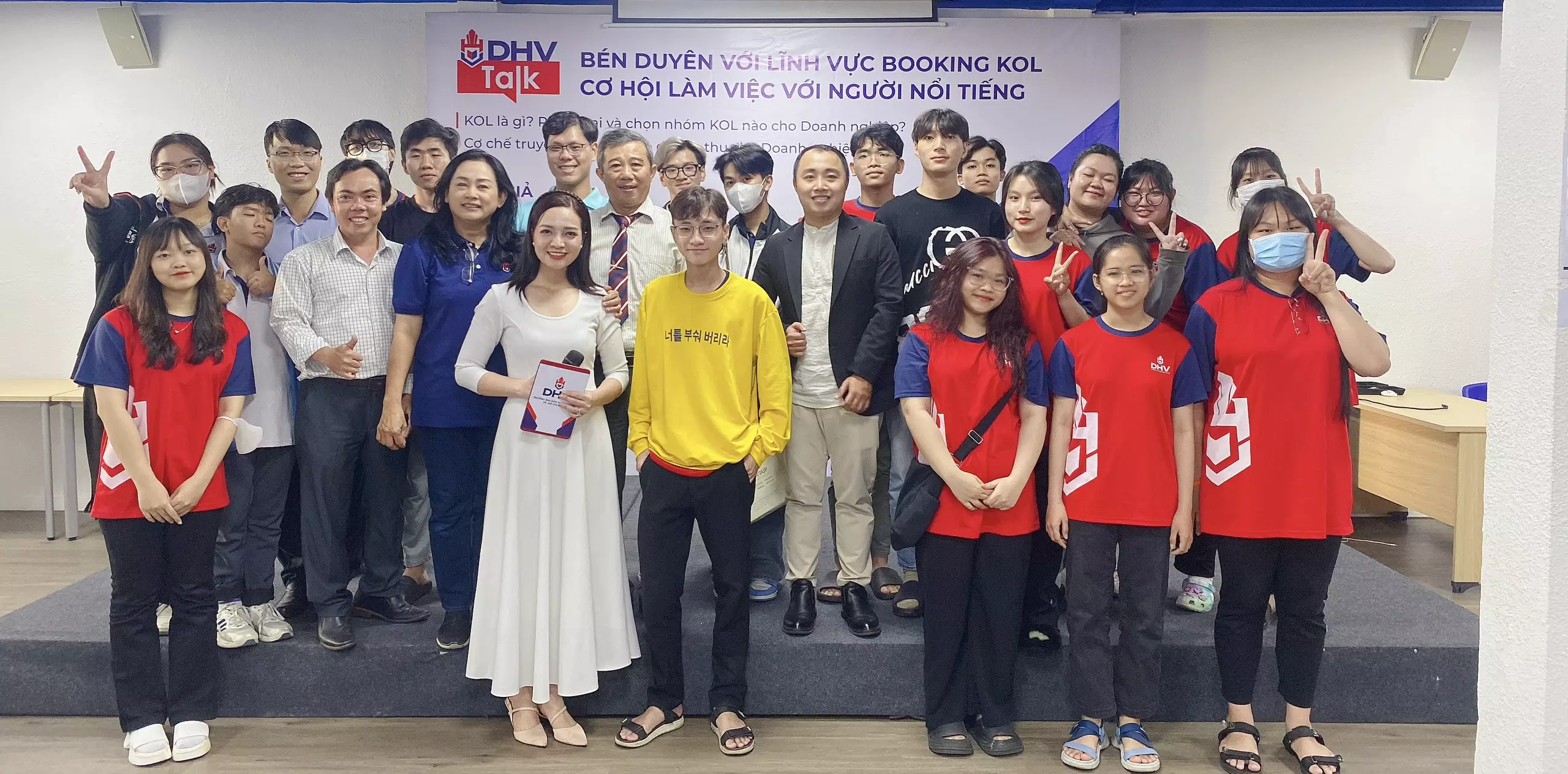 DHV - Trường Đại Học Hùng Vương TPHCM