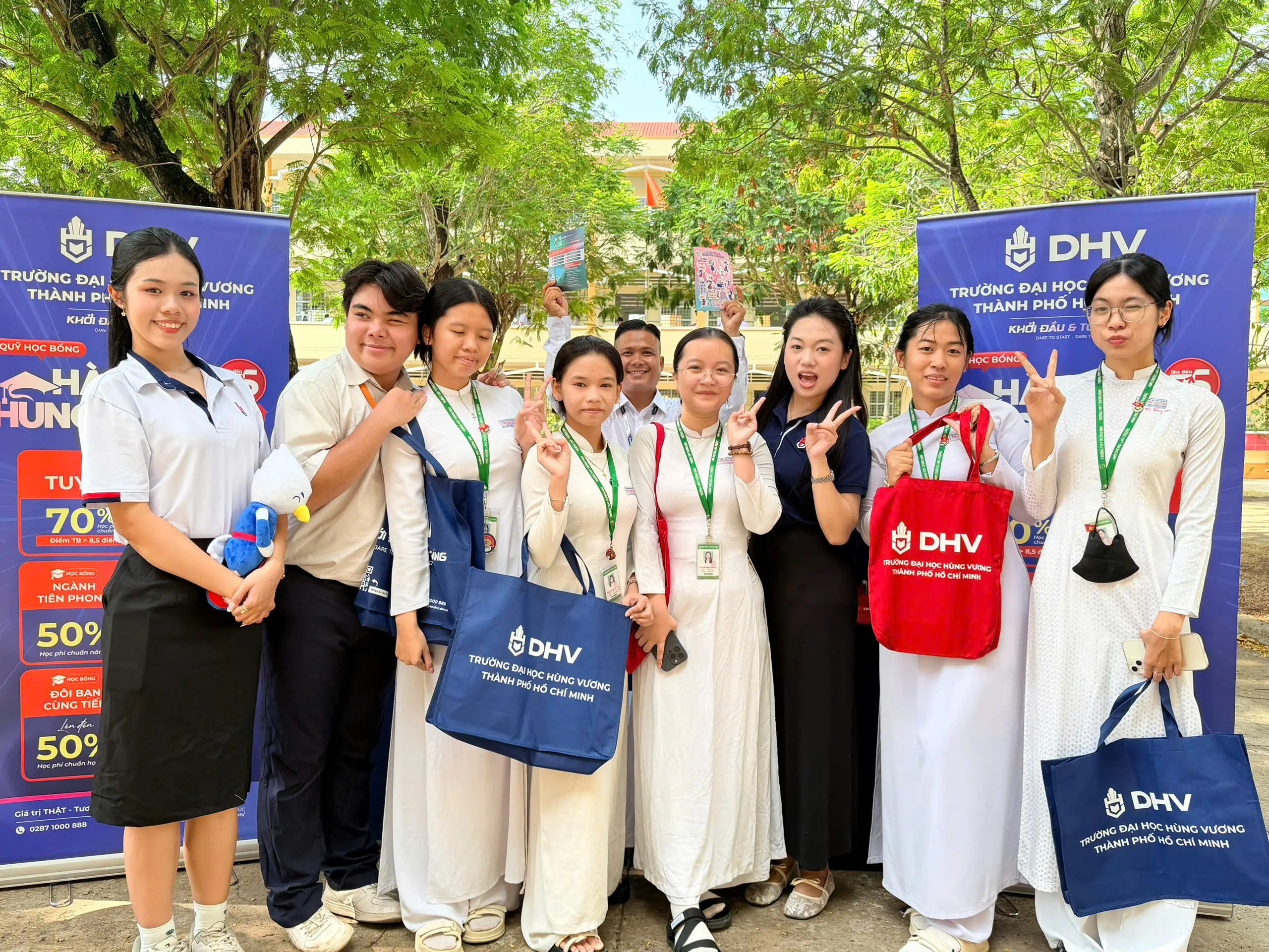 DHV - Trường Đại Học Hùng Vương TPHCM