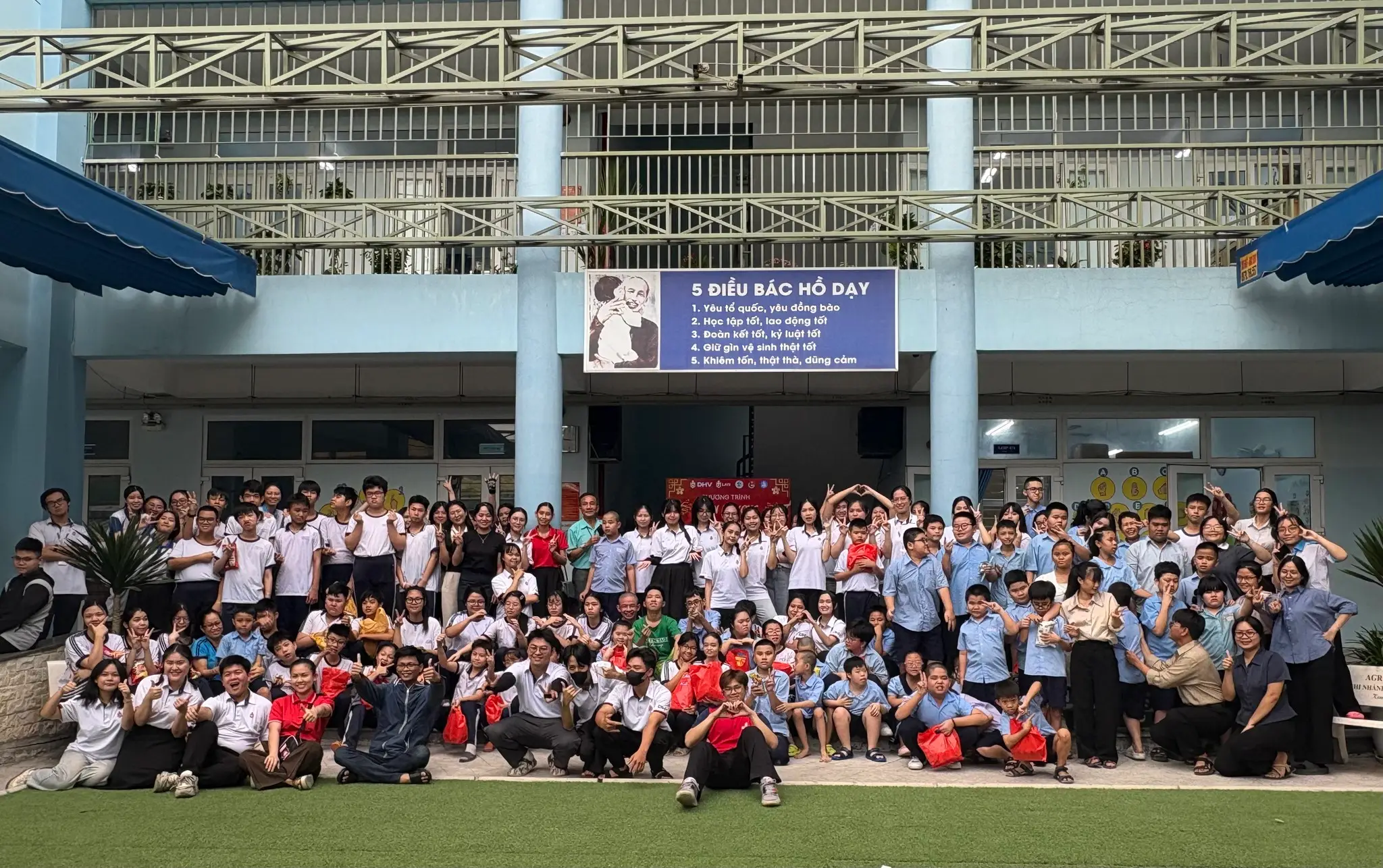 DHV - Trường Đại Học Hùng Vương TPHCM