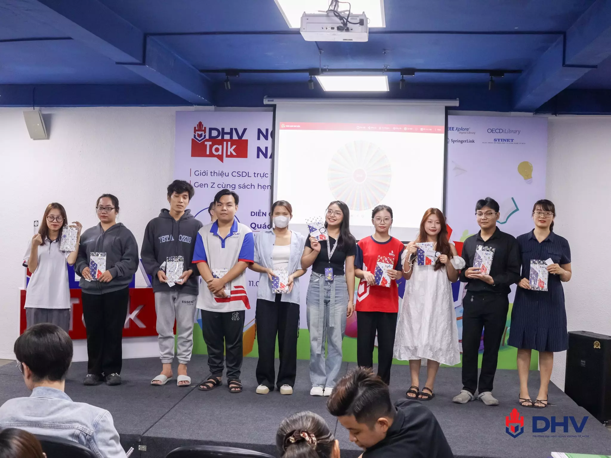 DHV - Trường Đại Học Hùng Vương TPHCM