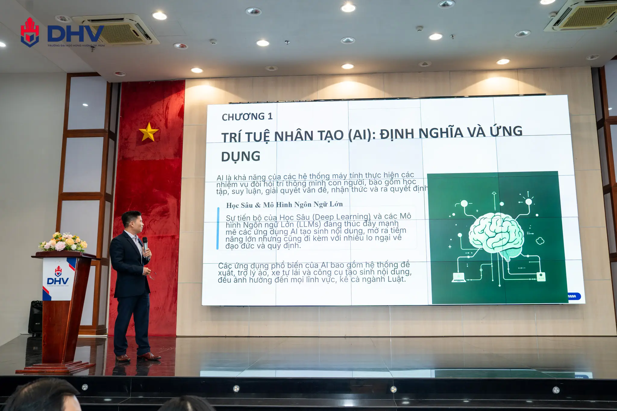 DHV - Trường Đại Học Hùng Vương TPHCM