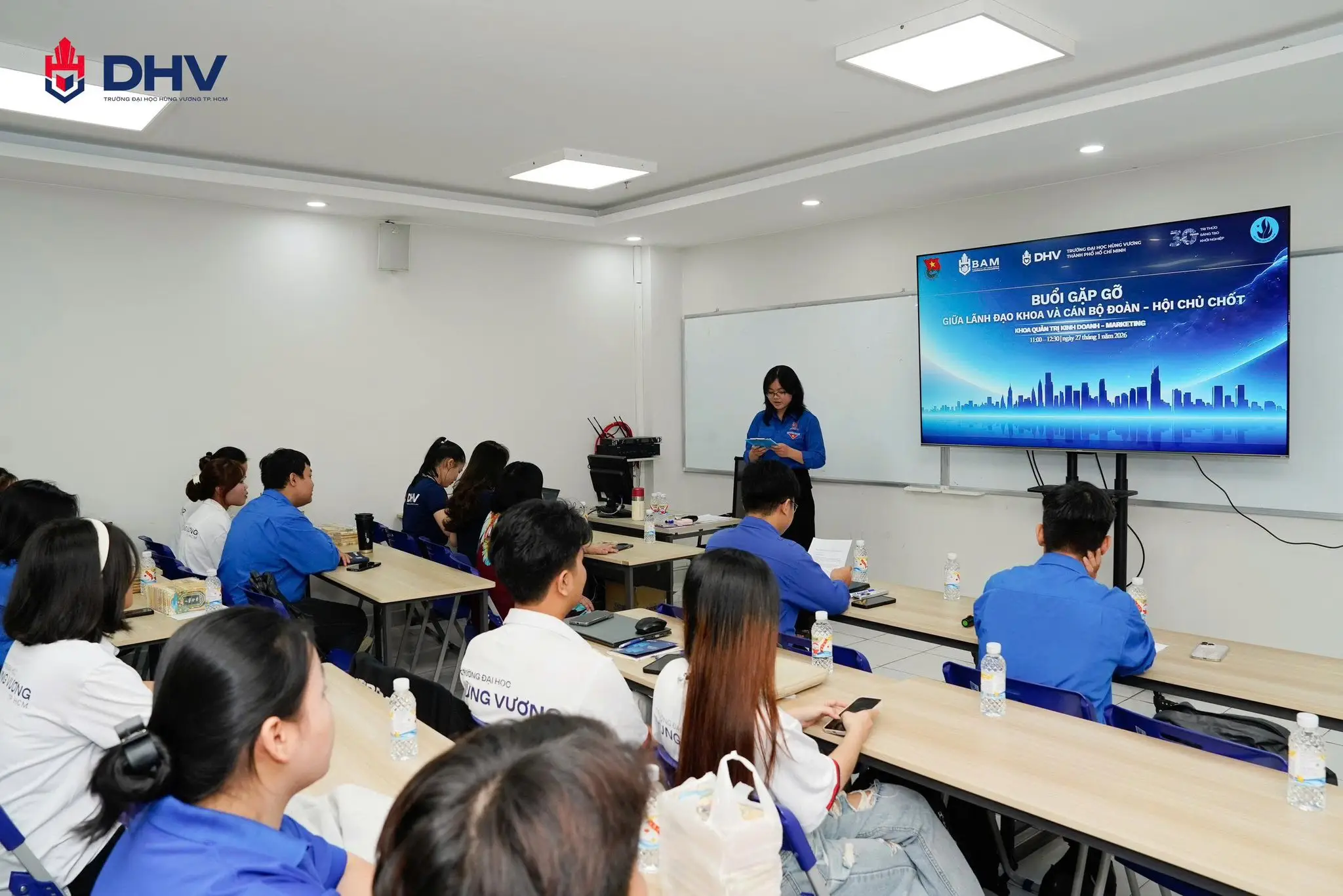 DHV - Trường Đại Học Hùng Vương TPHCM