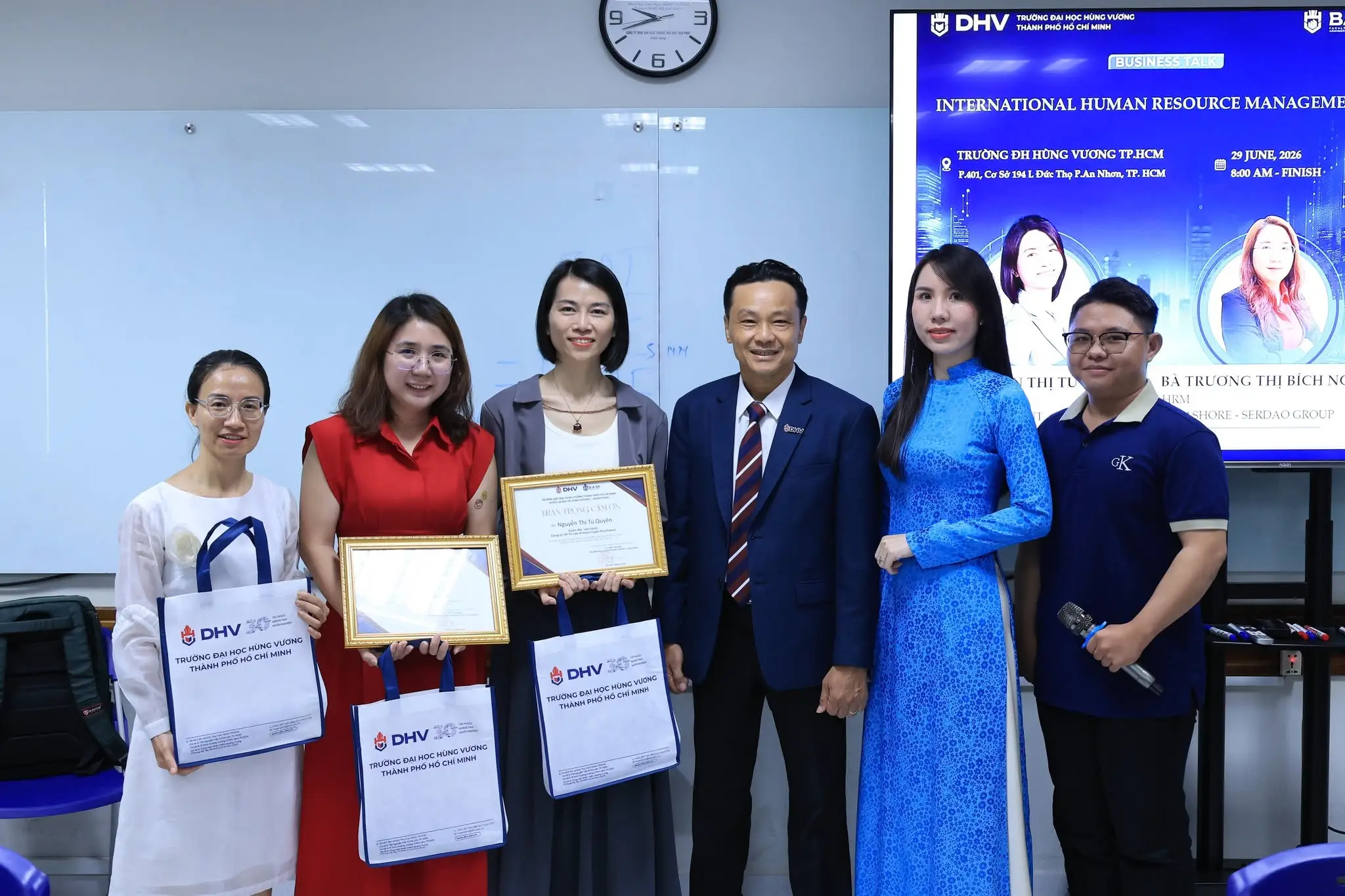 DHV - Trường Đại Học Hùng Vương TPHCM