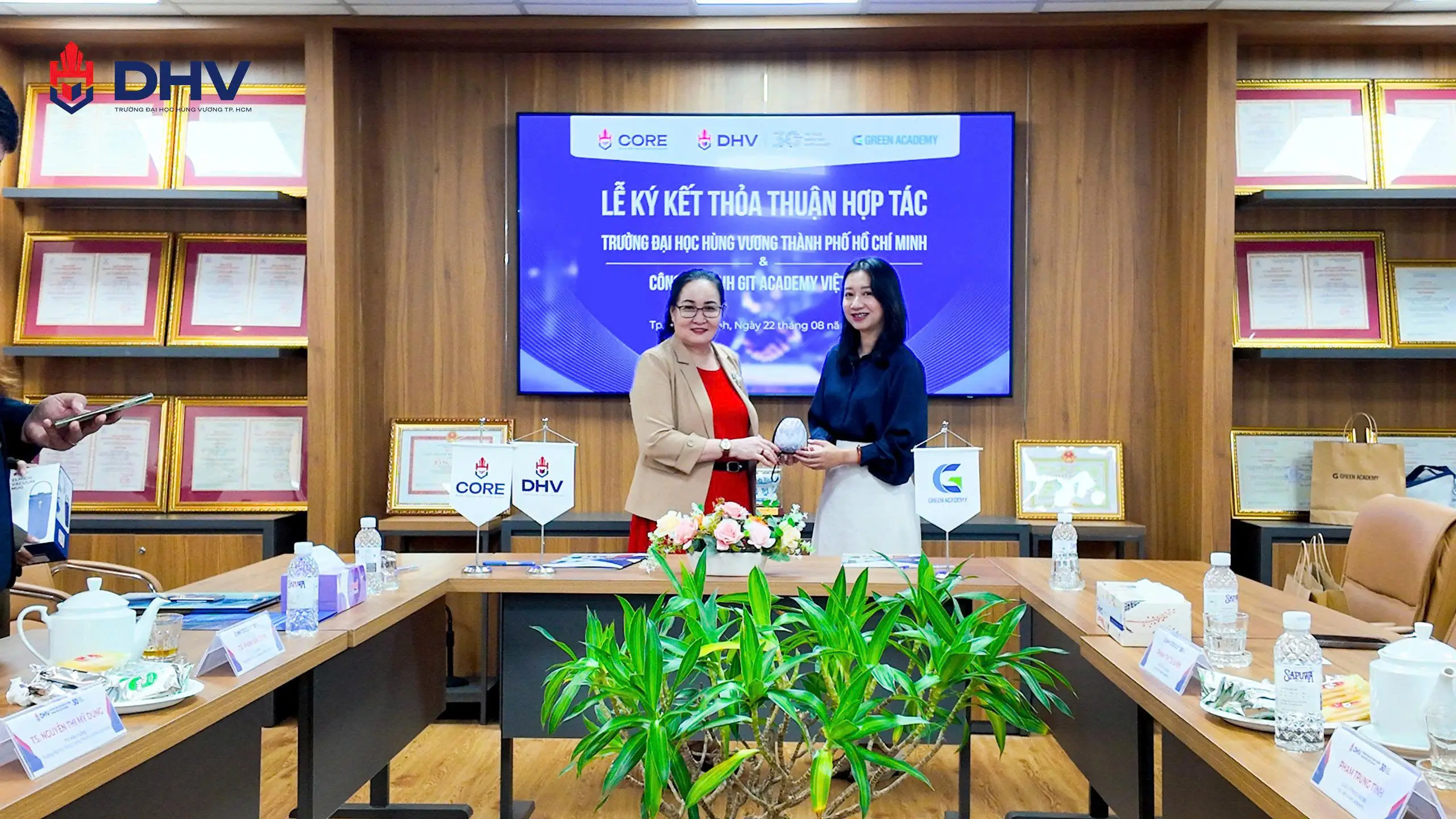 DHV - Trường Đại Học Hùng Vương TPHCM