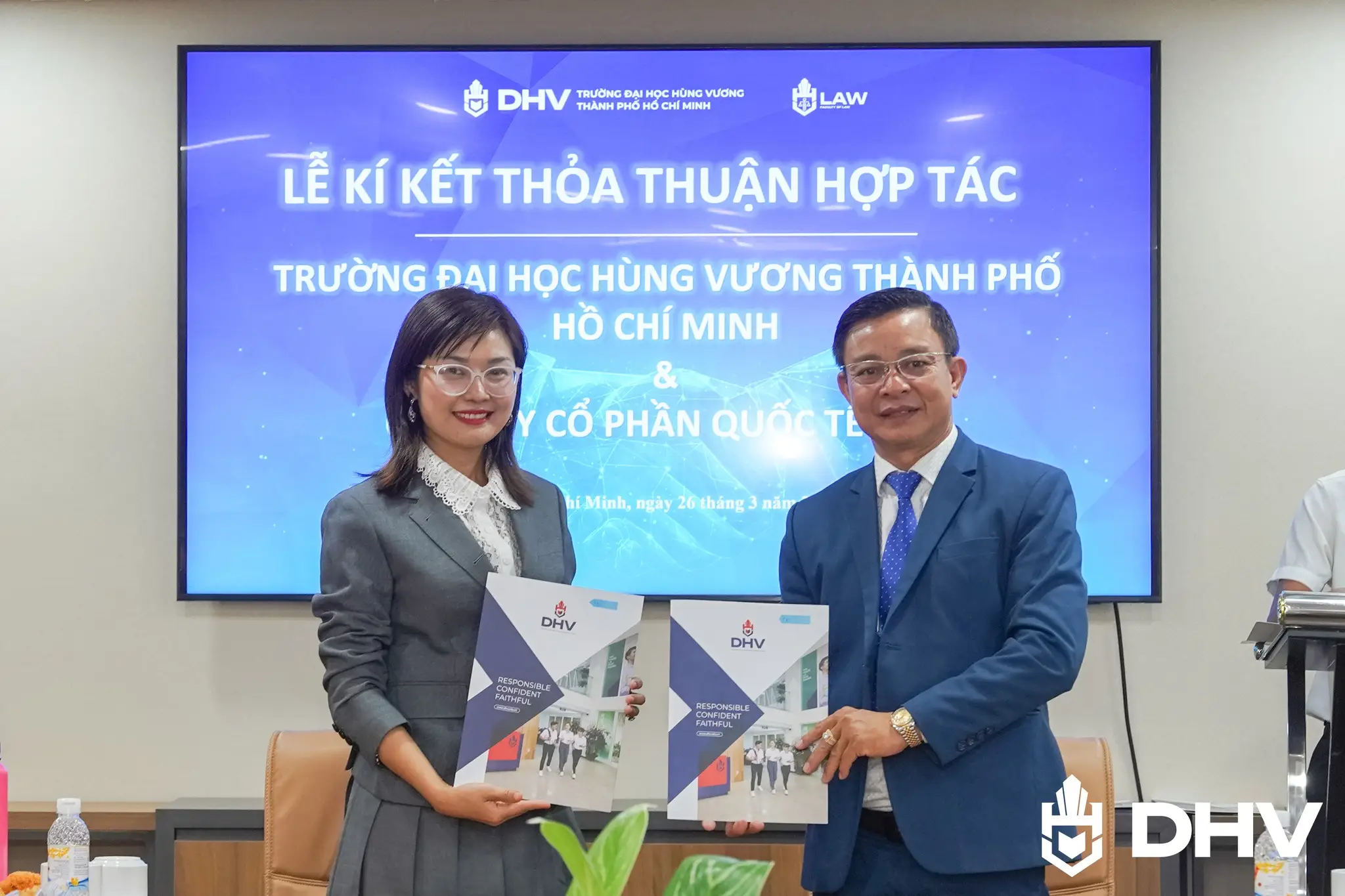 DHV - Trường Đại Học Hùng Vương TPHCM