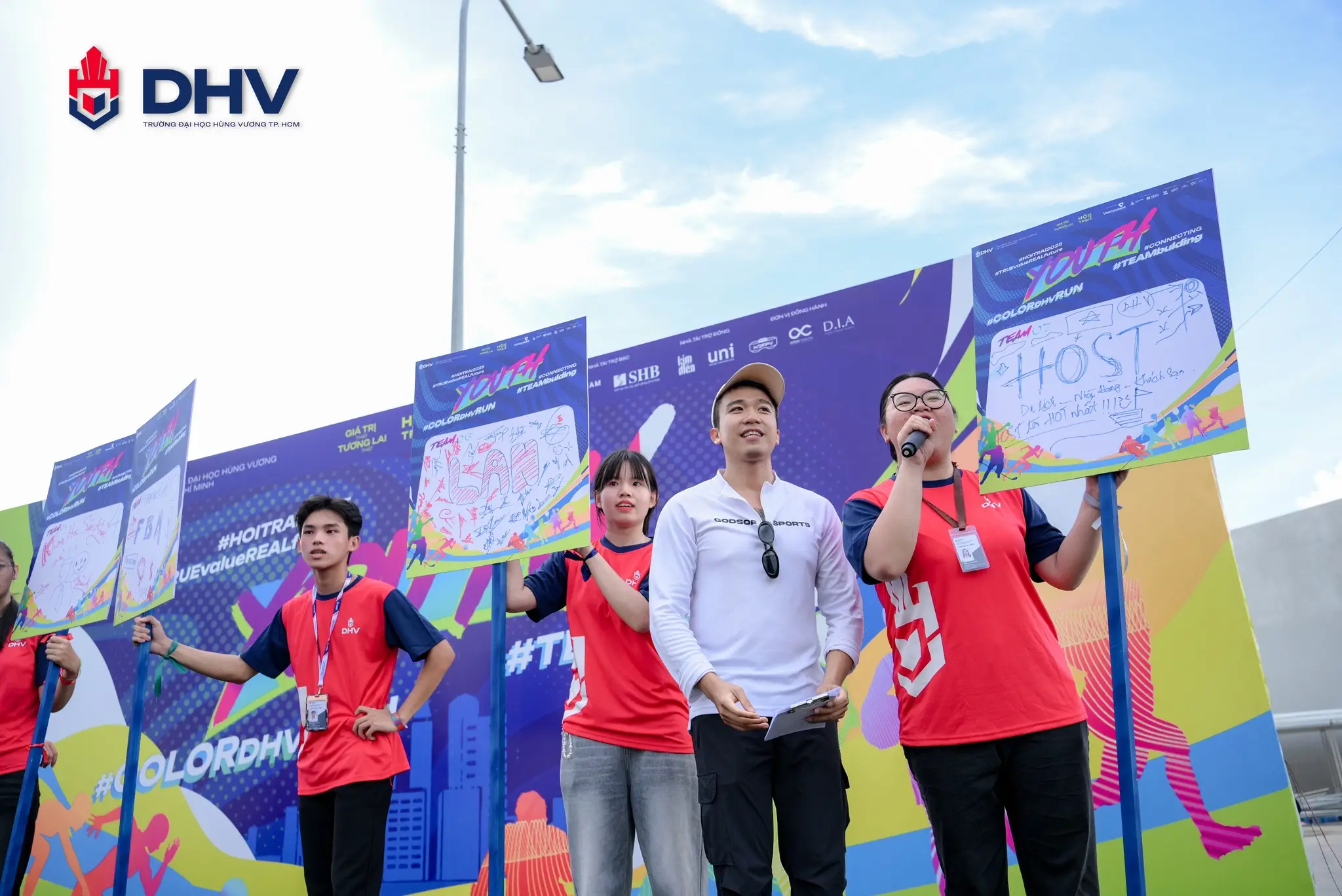 DHV - Trường Đại Học Hùng Vương TPHCM