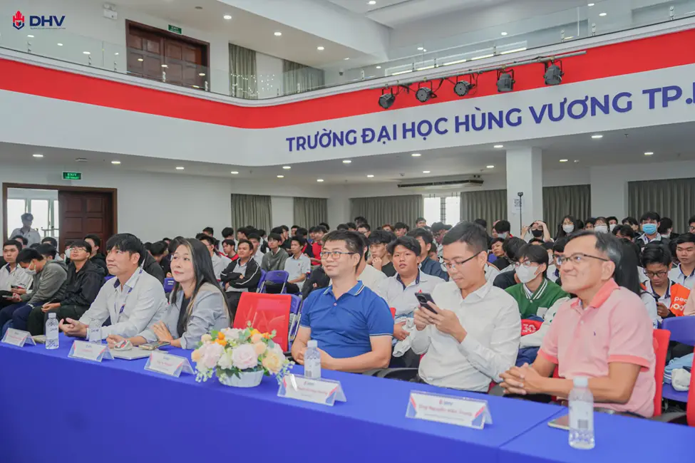 DHV - Trường Đại Học Hùng Vương TPHCM