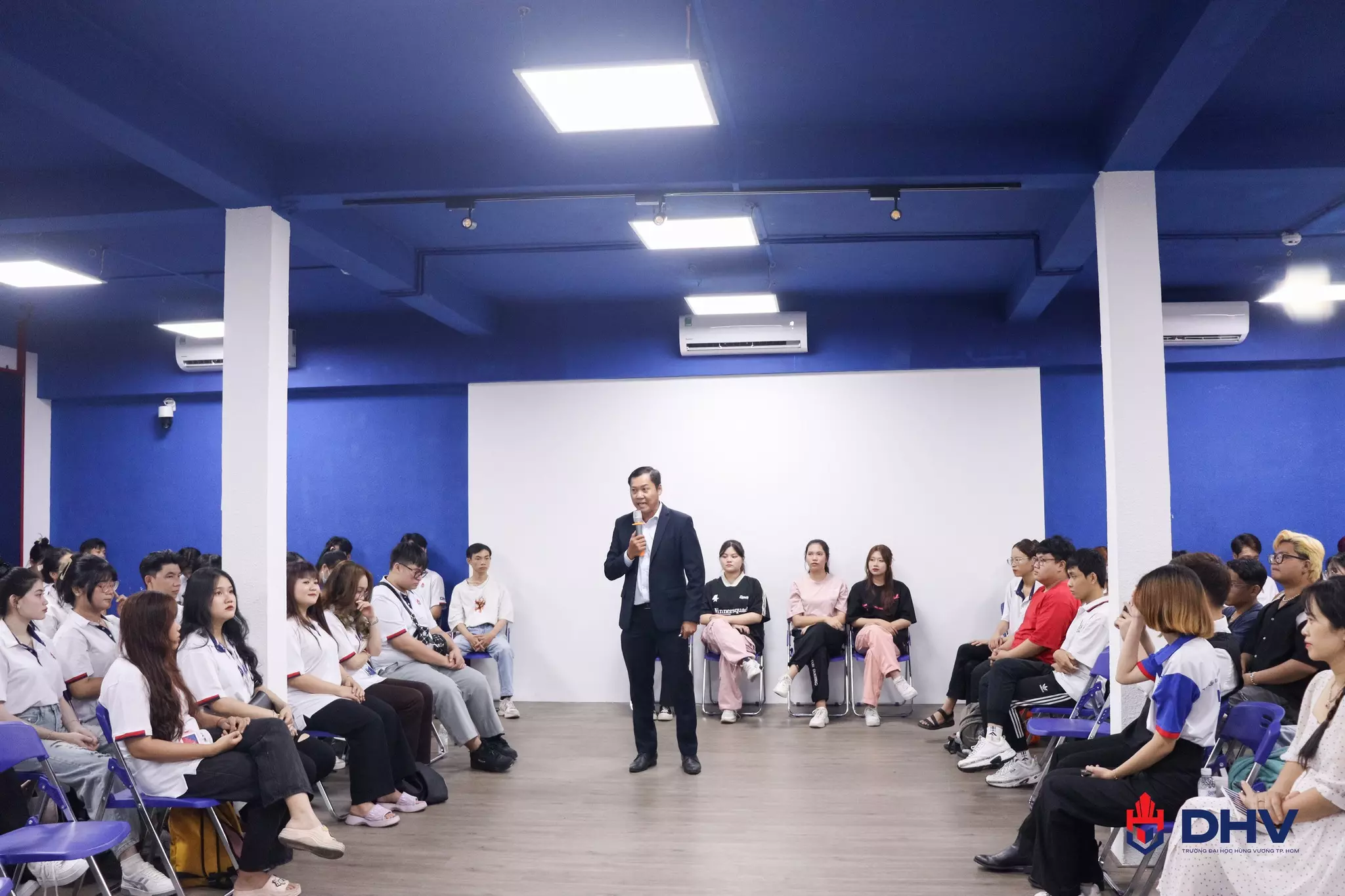 DHV - Trường Đại Học Hùng Vương TPHCM