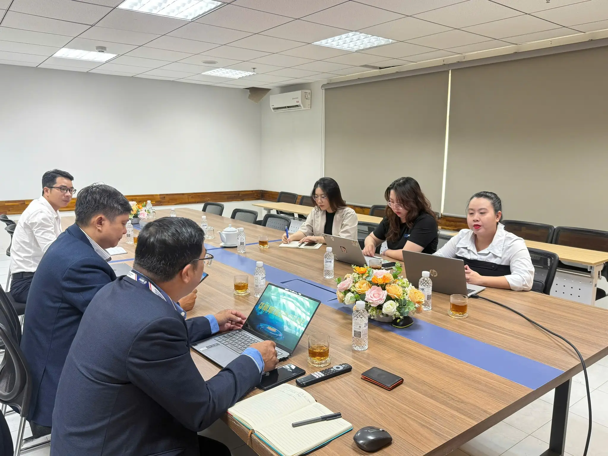 DHV - Trường Đại Học Hùng Vương TPHCM