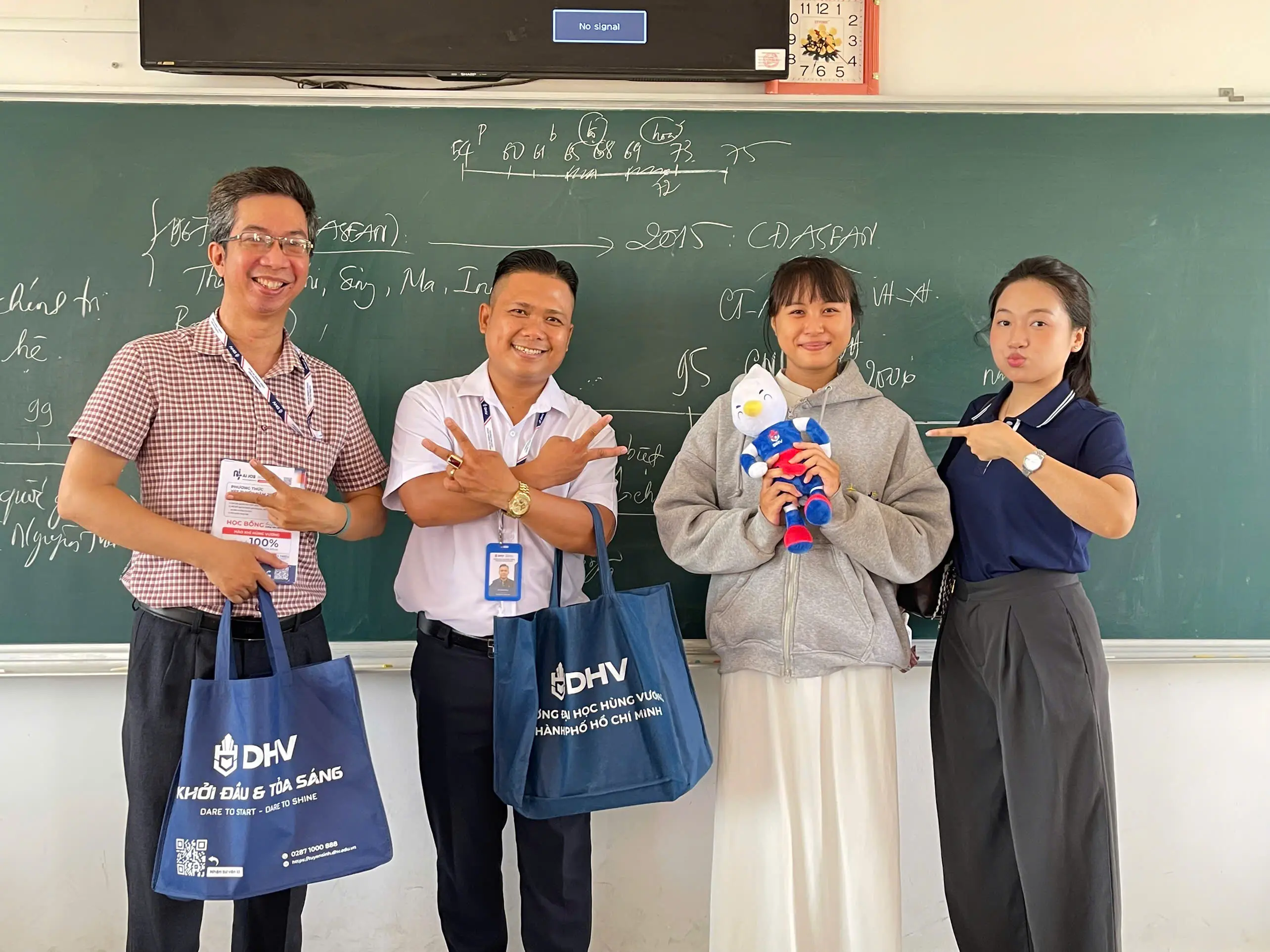 DHV - Trường Đại Học Hùng Vương TPHCM