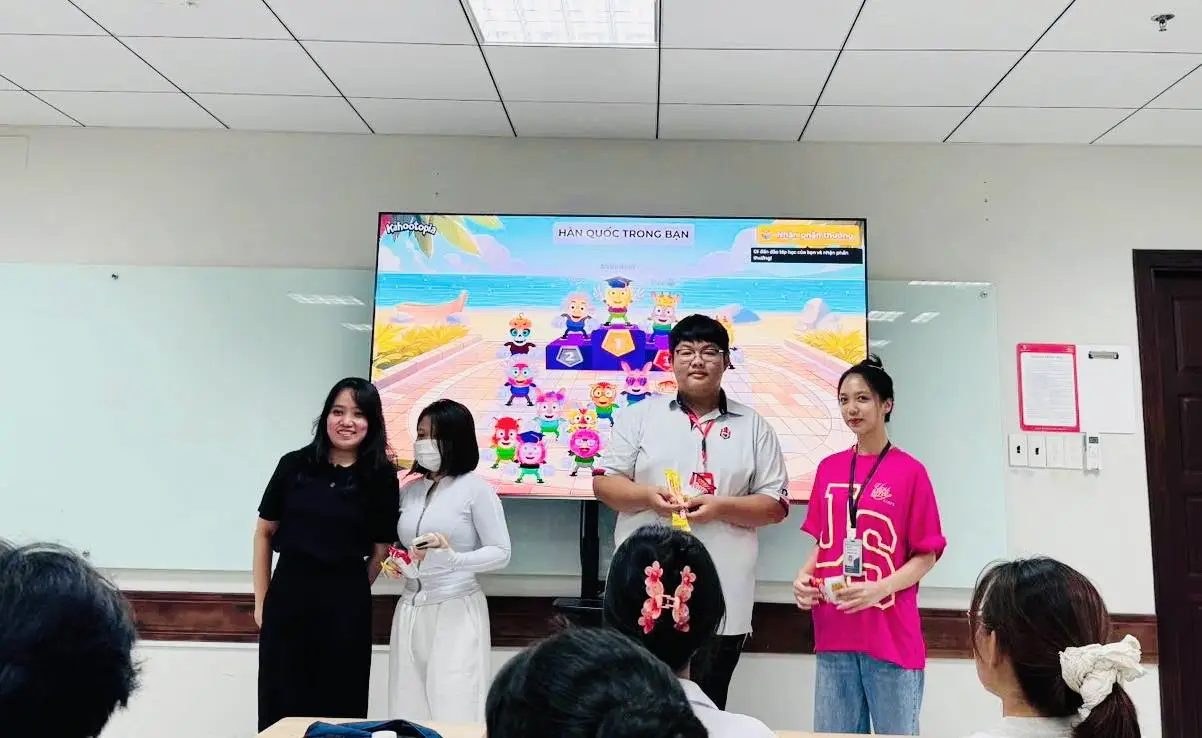 DHV - Trường Đại Học Hùng Vương TPHCM