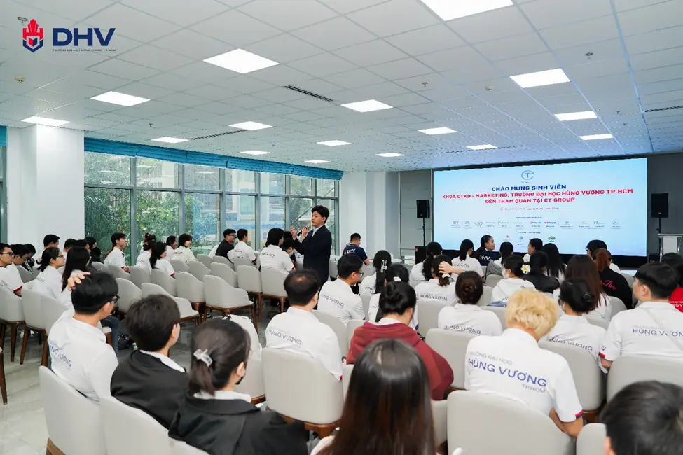 DHV - Trường Đại Học Hùng Vương TPHCM