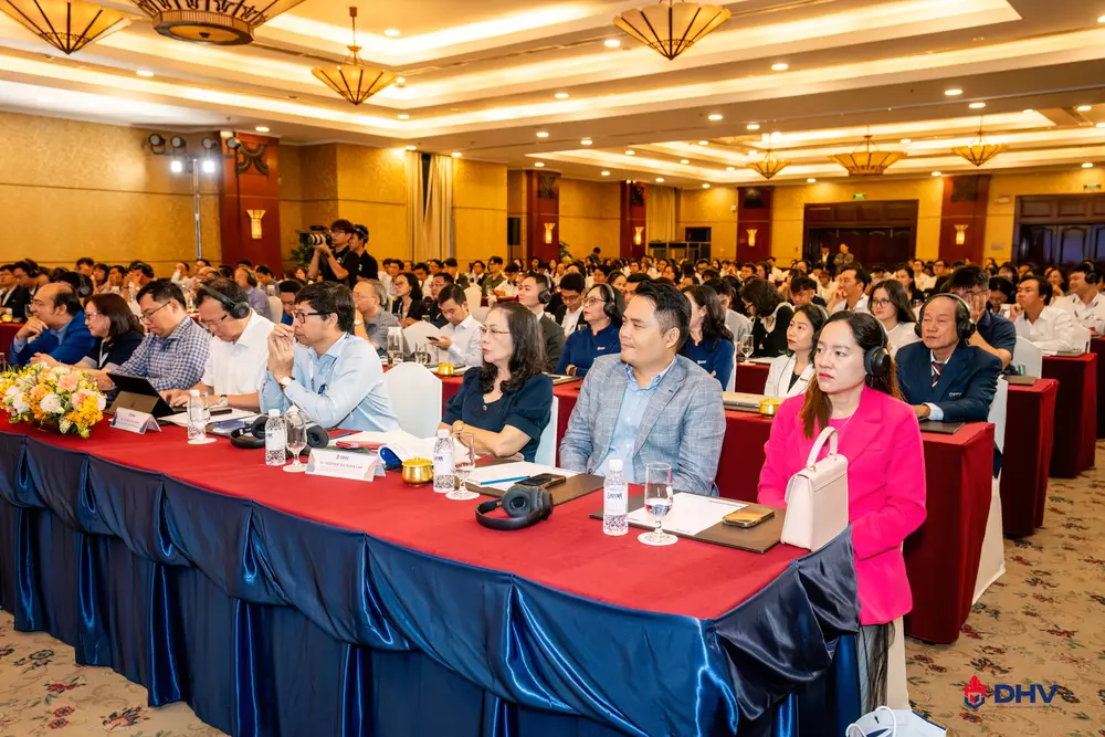 DHV - Trường Đại Học Hùng Vương TPHCM