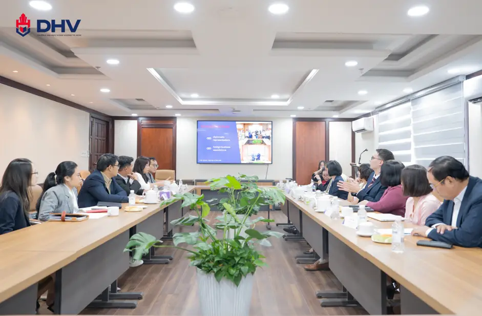 DHV - Trường Đại Học Hùng Vương TPHCM