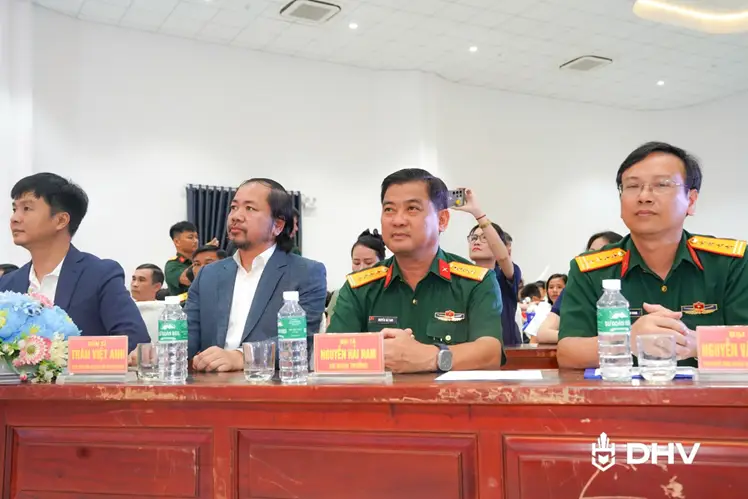 DHV - Trường Đại Học Hùng Vương TPHCM