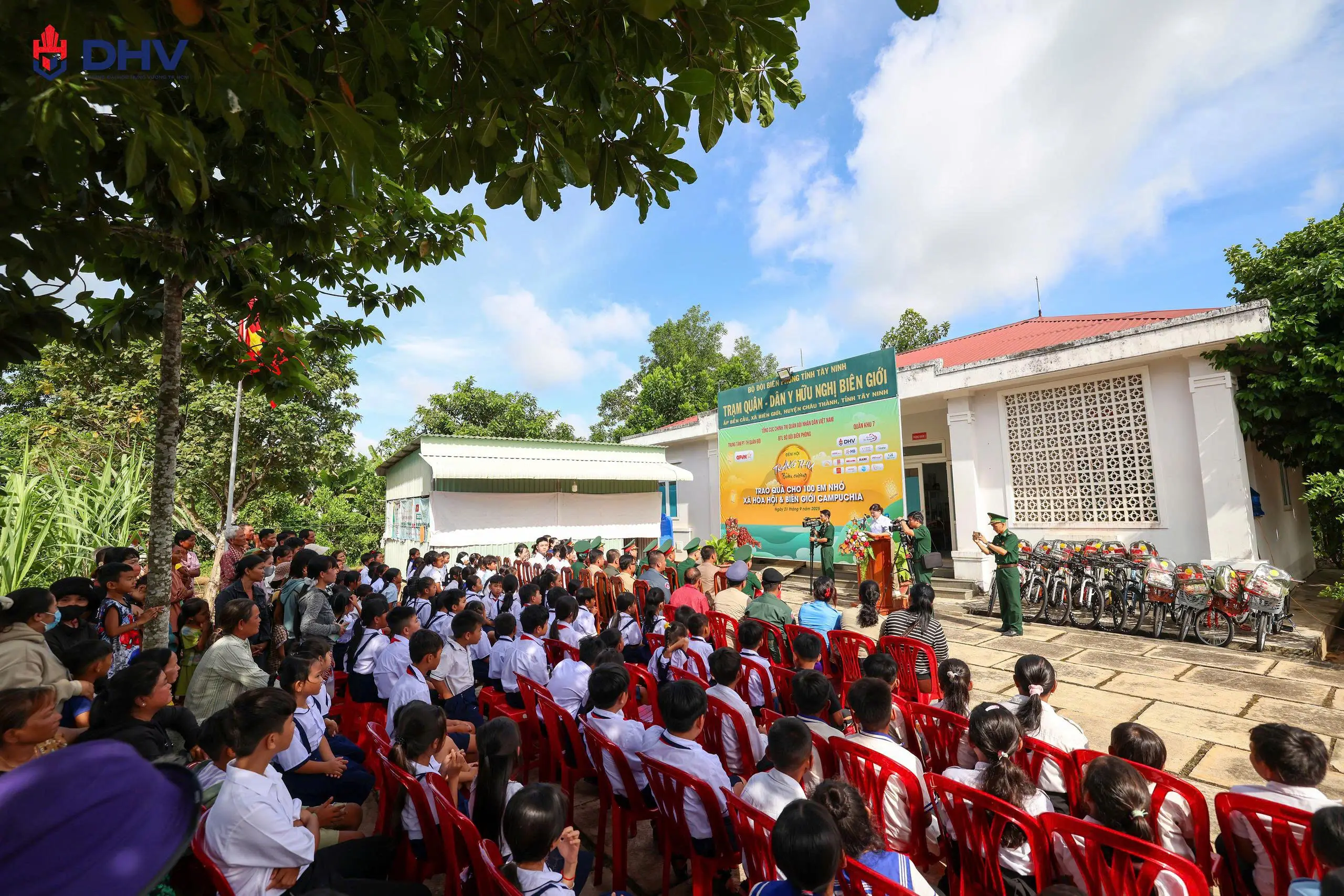 DHV - Trường Đại Học Hùng Vương TPHCM