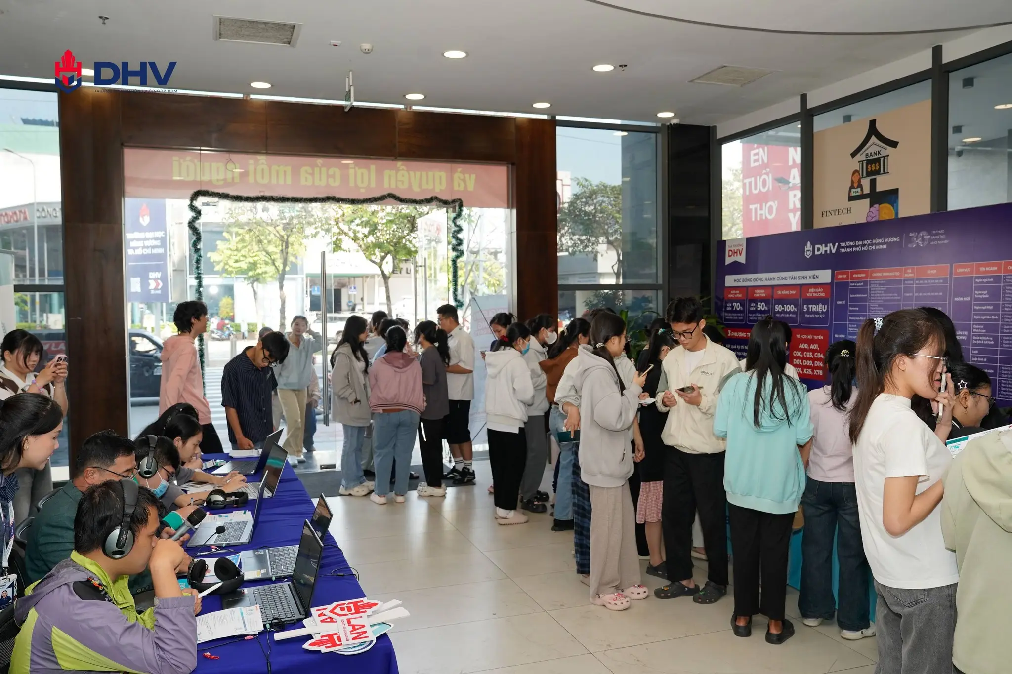 DHV - Trường Đại Học Hùng Vương TPHCM