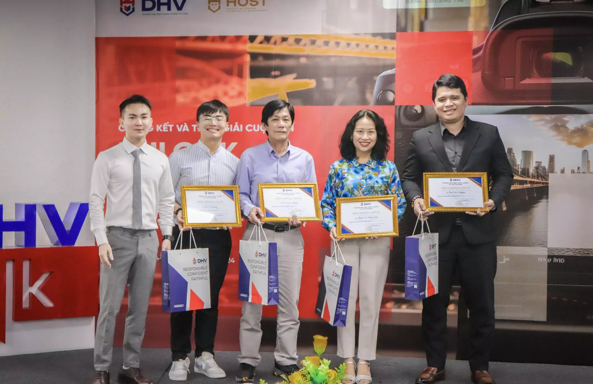 DHV - Trường Đại Học Hùng Vương TPHCM