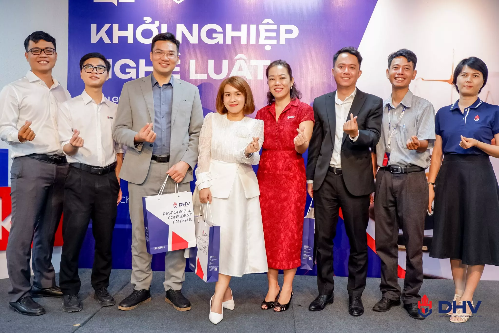 DHV - Trường Đại Học Hùng Vương TPHCM