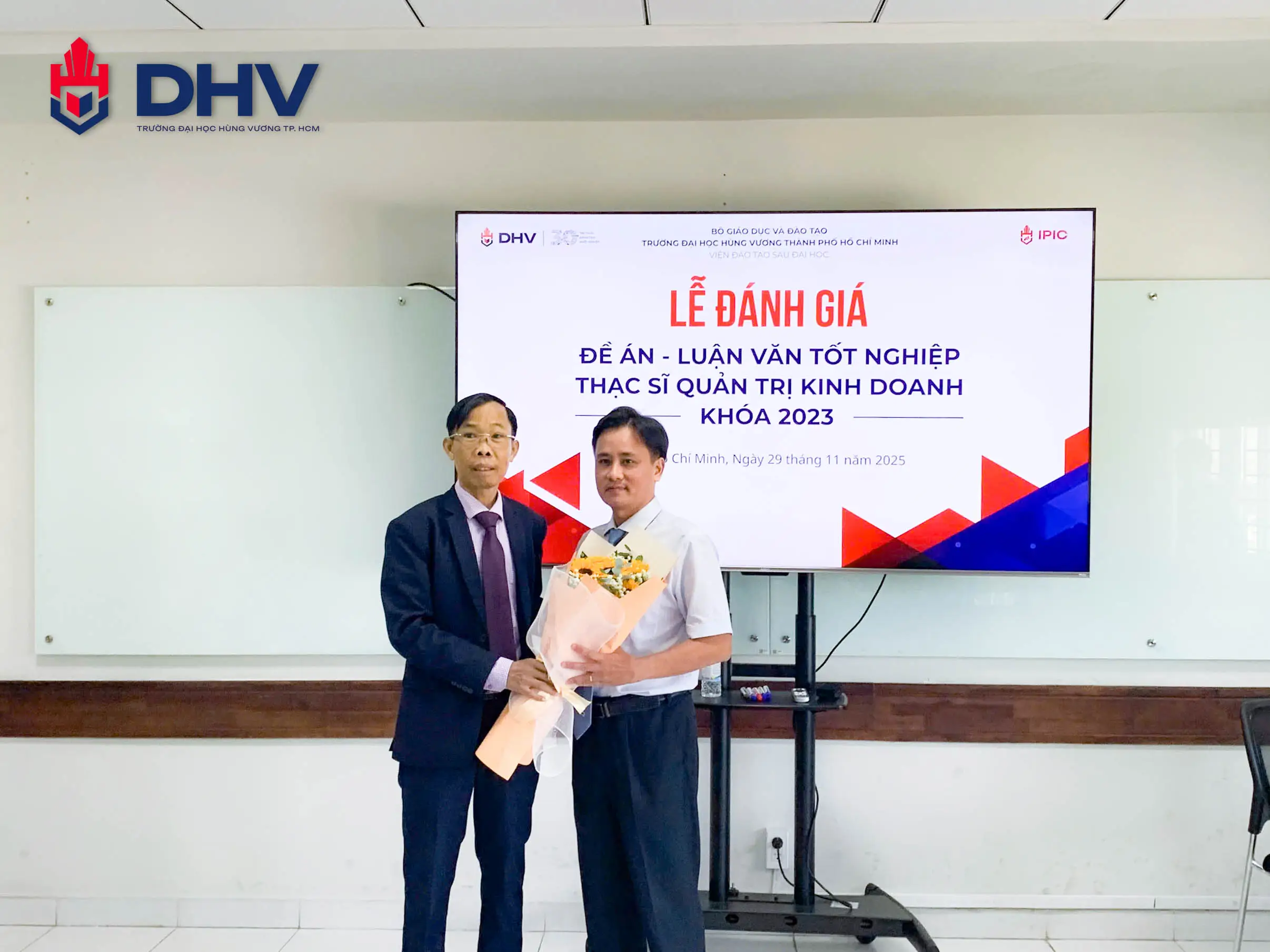 DHV - Trường Đại Học Hùng Vương TPHCM